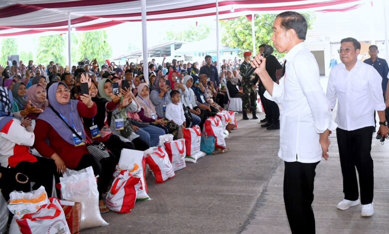 Cek Penyaluran Bantuan Pangan, Presiden: Jika APBN Mencukupi, Akan Dilanjutkan