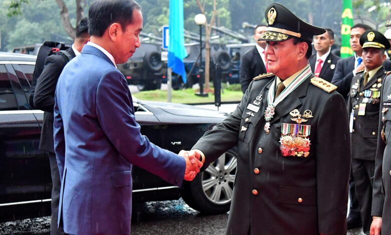 Presiden Jokowi Sampaikan Penganugerahan Pangkat Istimewa Prabowo sesuai UU