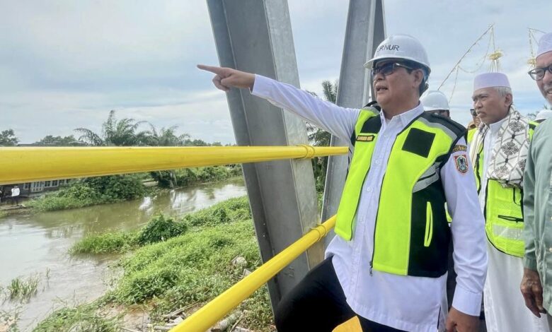 Pemprov Telah Pasang 355 PJU AC dan 214 PJU Solarcell di Sejumlah Ruas Jalan Provinsi Kalsel