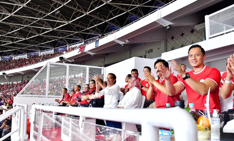 Presiden Jokowi Saksikan Kemenangan 1-0 Timnas Indonesia atas Vietnam