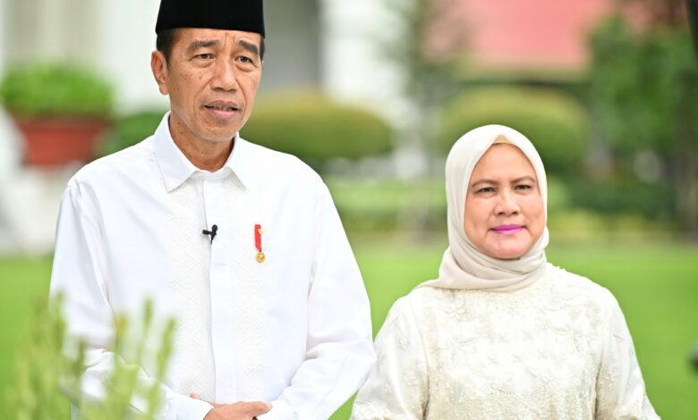 Presiden dan Ibu Iriana Jokowi Sampaikan Ucapan Selamat Idulfitri 1445 Hijriah