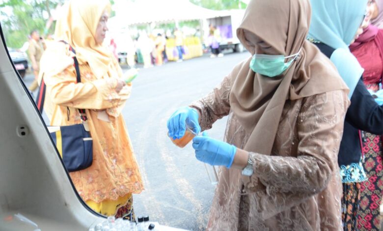 Antisipasi Bahan Berbahaya, Labkesda Kalsel Lakukan Pemeriksaan Sampel Makanan